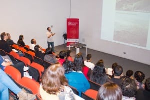 Dr. Pedro Echeveste dictó charla sobre cambio climático y los océanos