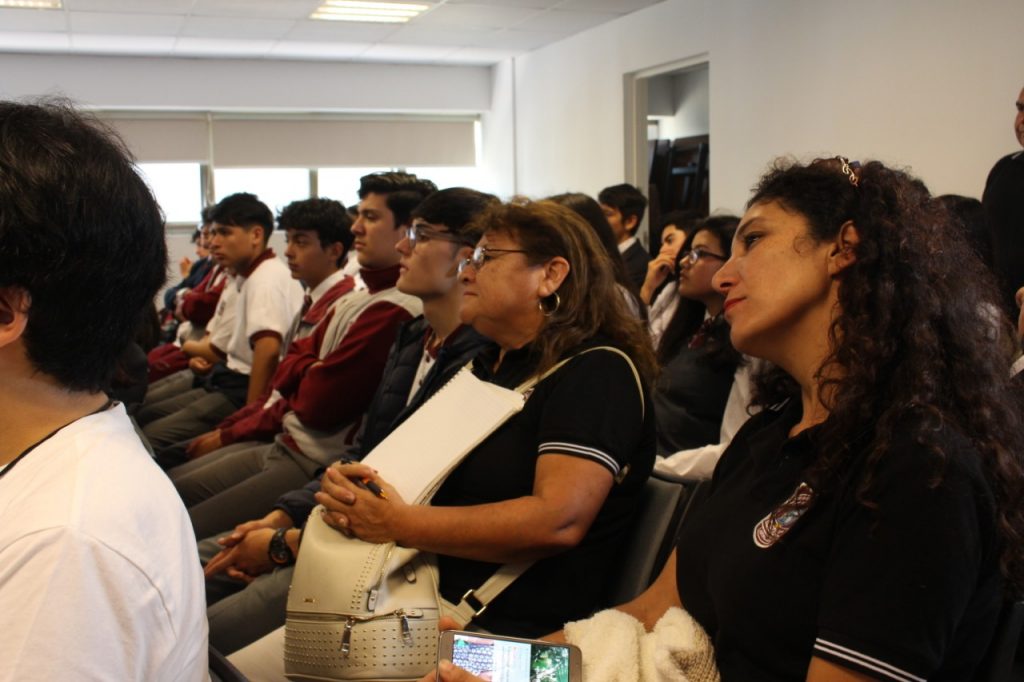 Charla INACH XVI Feria Antártica Escolar en UCN