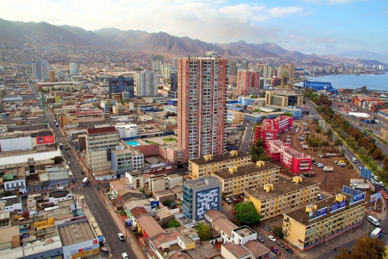 Nueva charla en vivo abordará la situación actual del COVID-19 en la Región de Antofagasta