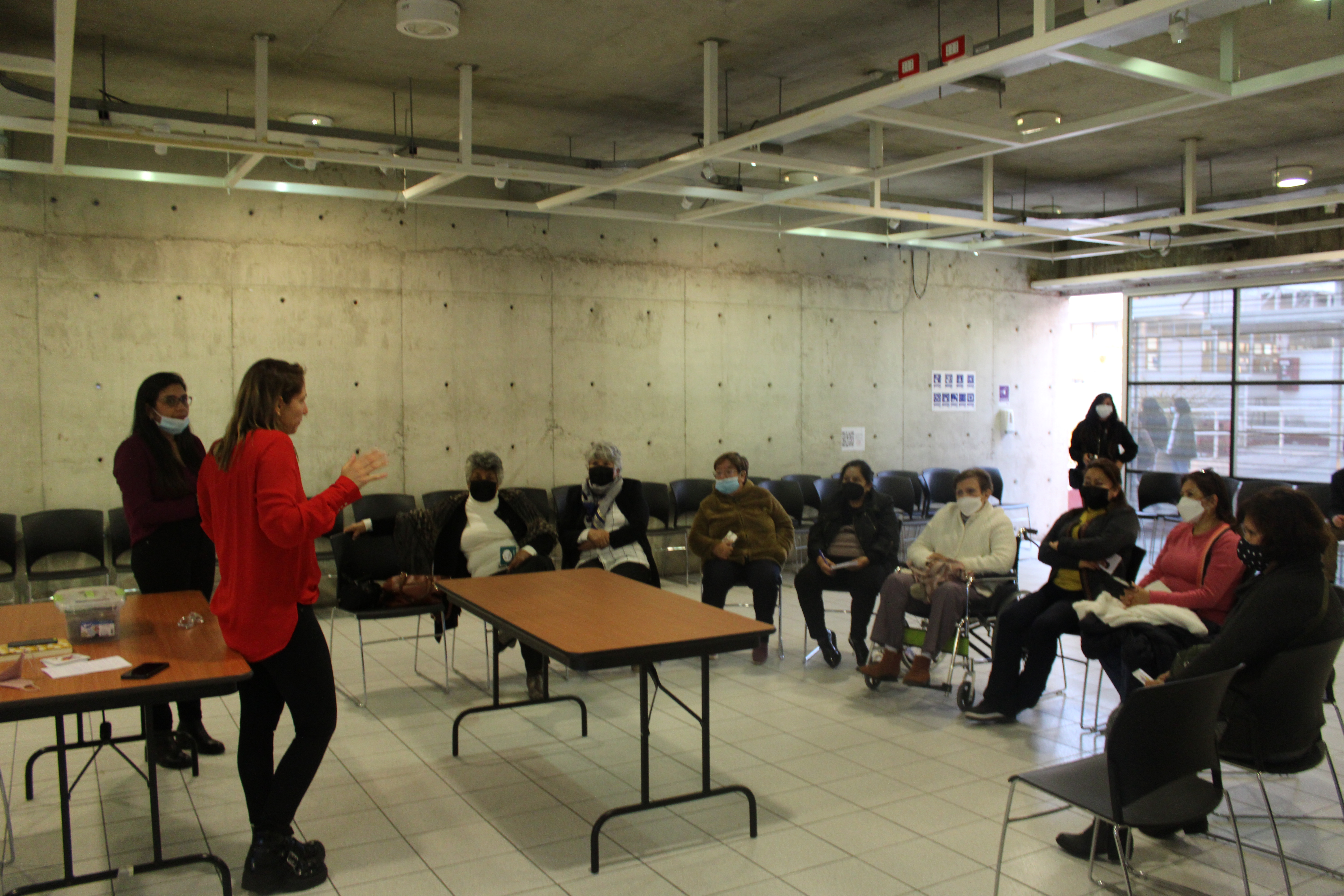 Emotivo taller de bienestar para adultos mayores realizó en la UCN el Proyecto Explora Antofagasta