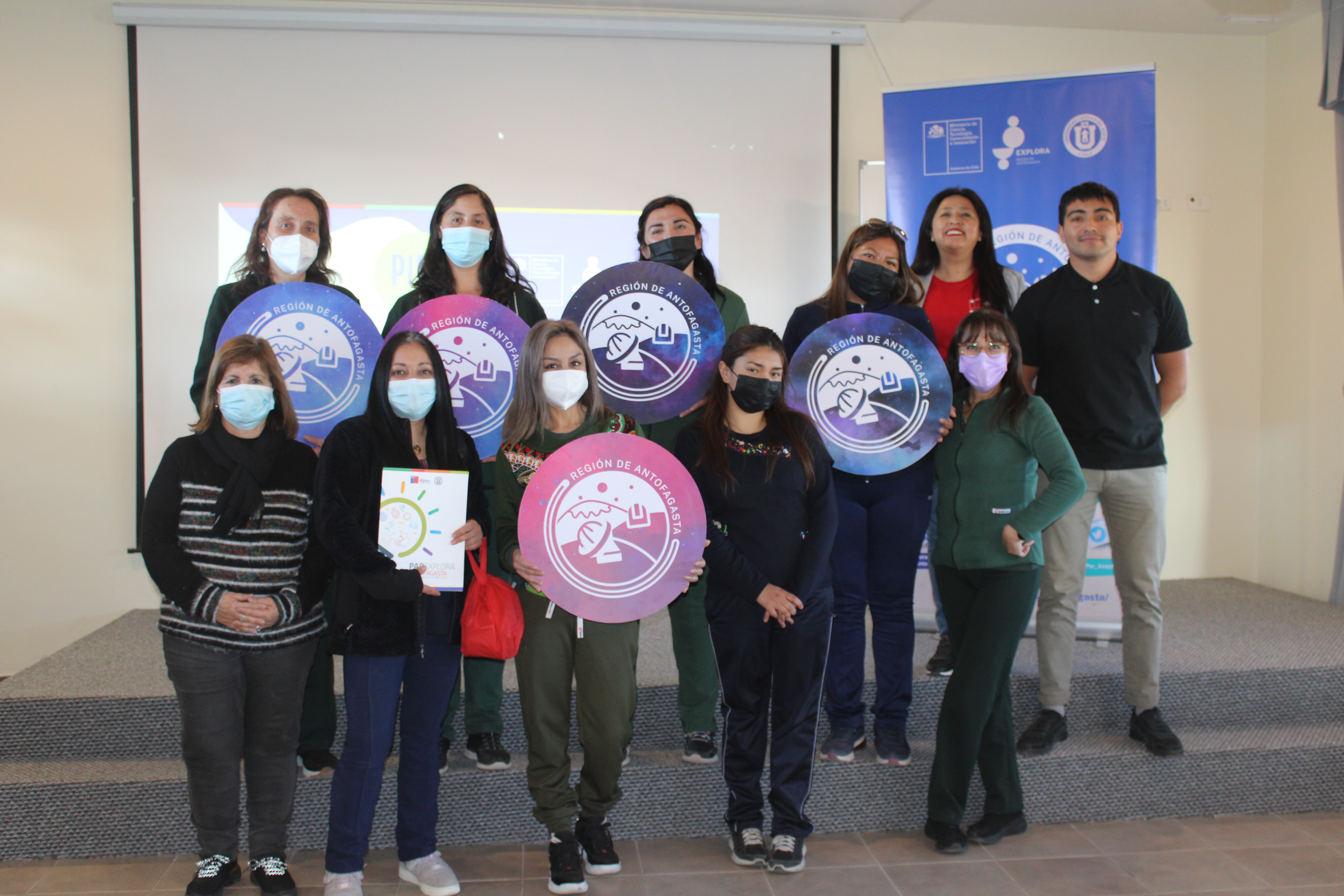 Explora Antofagasta realiza taller de metodología indagatoria en Colegio Chuquicamata de Calama