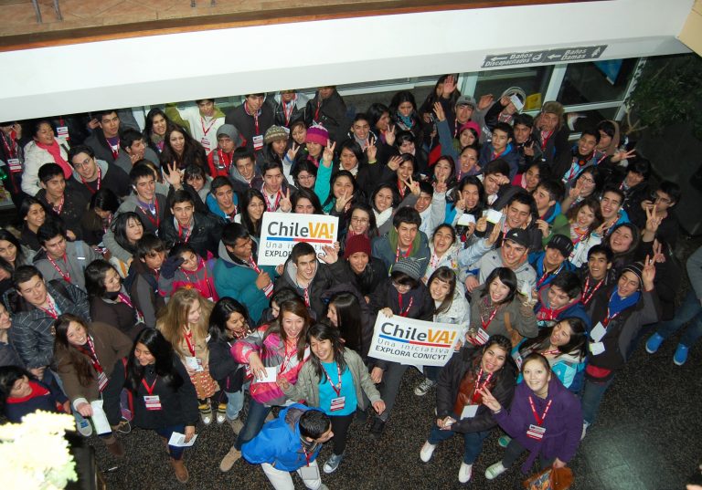 Atención estudiantes de educación media: se extendió plazo para postular al Campamento Chile VA!