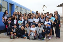 Estudiantes viajaron en tren con vestuario de la época