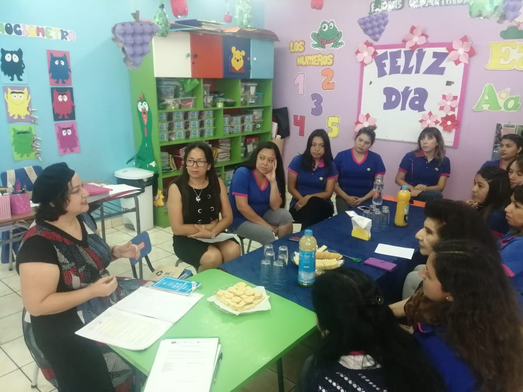 Profesores conversaron sobre los alcances de una Nueva Constitución