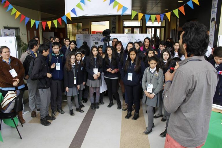 Últimos días para postular a Congreso Escolar de Ciencia y Tecnología