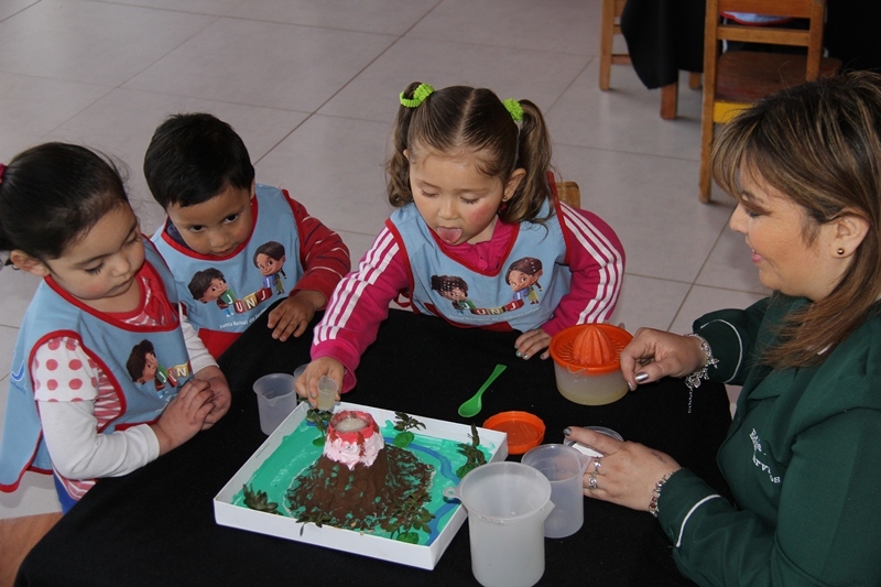 Ya comenzó a celebrarse el "Día de la Ciencia en mi Colegio" en la Región de Aysén