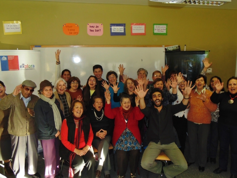 PAR EXPLORA Aysén realizó exitoso taller de Eco-Olla con adultos mayores