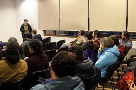 Experto abordó función del hierro y fertilización del océano en charla “Entre mate y ciencia”