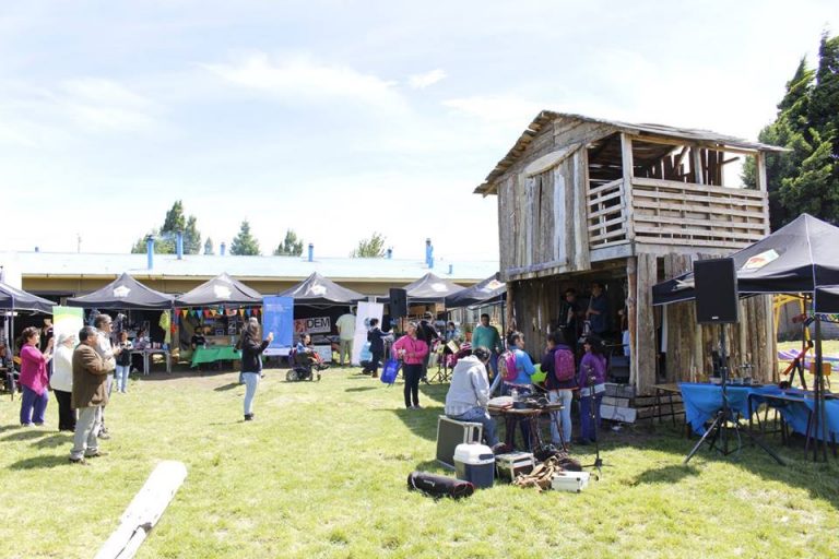 Escuela Rural de Valle Simpson celebró “Trafkintu de semillas del saber"