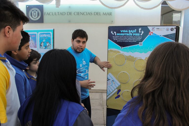 Inauguran interactiva exposición que recorrerá la región de Coquimbo mostrando la importancia del océano y su vínculo con la sociedad