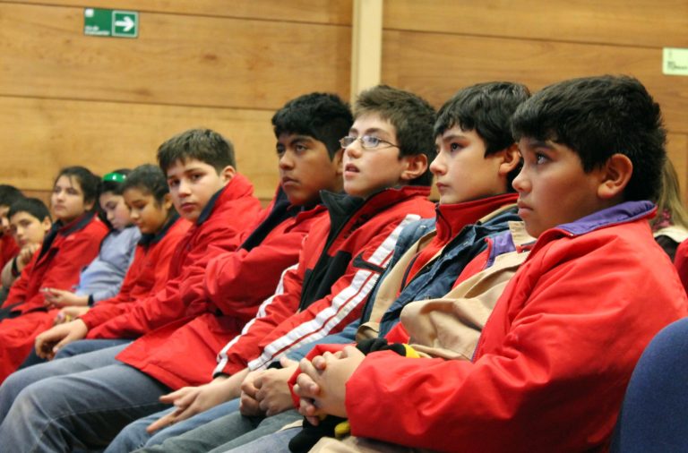 PAR EXPLORA Los Lagos invita a escolares osorninos a participar en Ciclo de Charlas Científicas