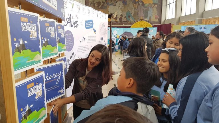 Inauguran muestra en Osorno sobre biodiversidad y ecosistemas
