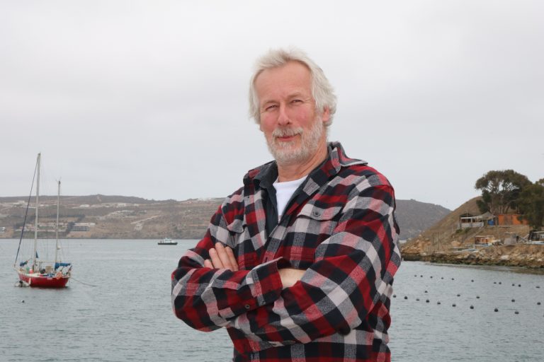 Director de “Científicos de la Basura” llama urgente a descontaminar las costas