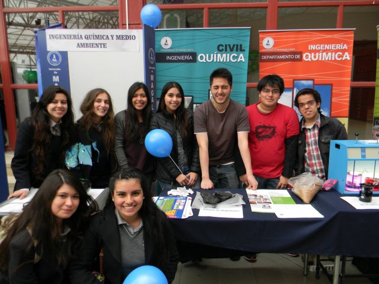 UMAG abre sus laboratorios en la Semana Nacional de la Ciencia y Tecnología