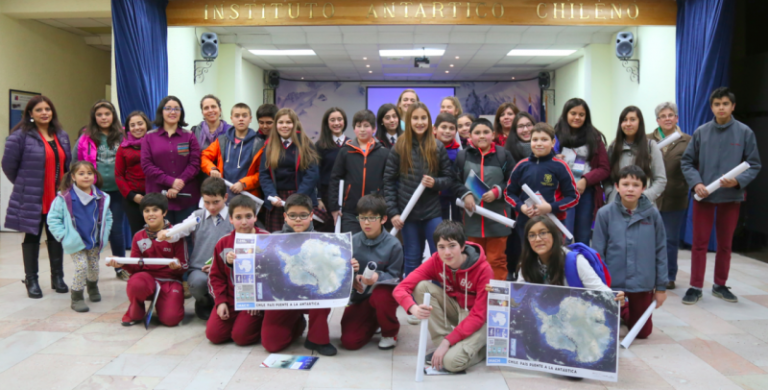 Escolares realizan investigaciones sobre temática Antártica y Subantártica