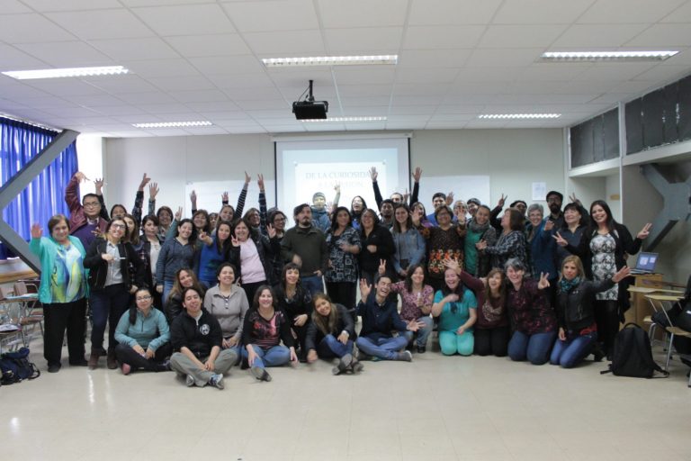 Exitosa capacitación en Clubes de Apoyo a la Investigación Científica Escolar reunió a más de 50 profesores de Magallanes