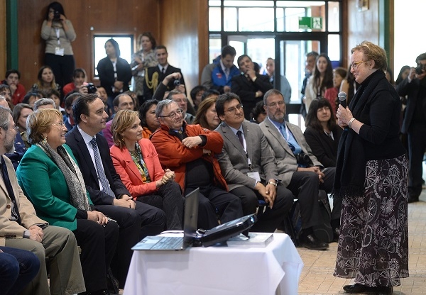 Presidenta Bachelet inauguró congreso científico en Puerto Williams