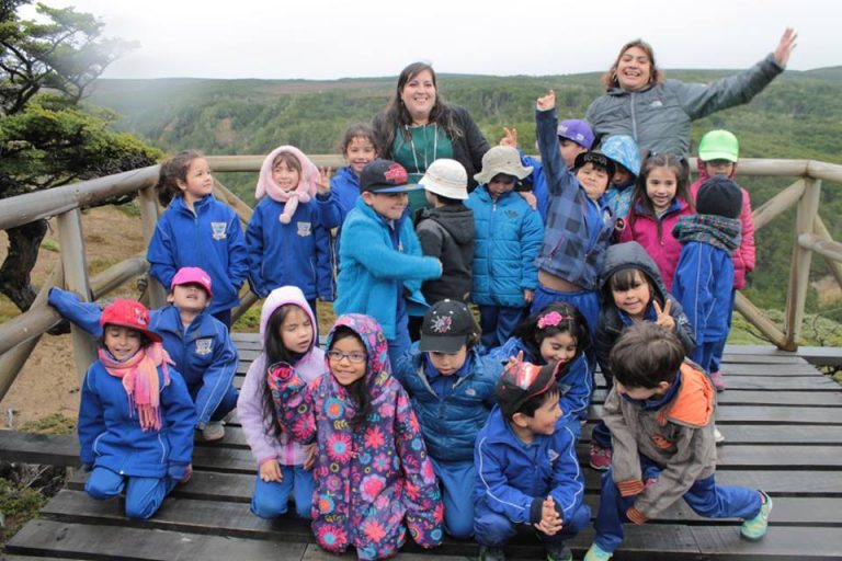 Niños de la Escuela Villa Las Nieves conocieron la Reserva Magallanes