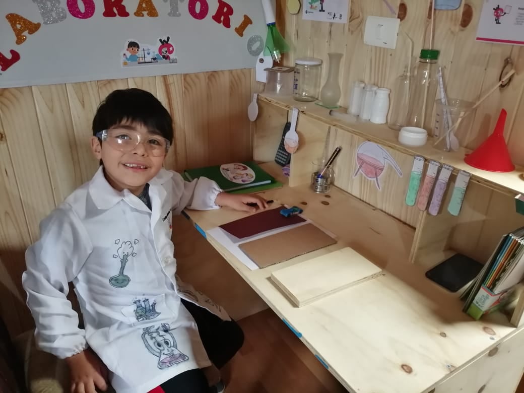 Uppa Lab invita a docentes y estudiantes a convertir sus casas en museos y laboratorios científicos