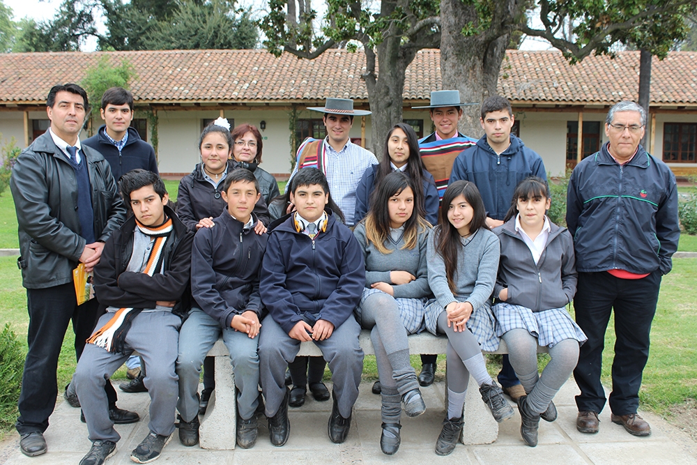Estudiantes visitan laboratorios y museos abiertos de la región