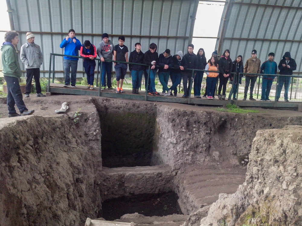 150 estudiantes conocieron riqueza arqueológica de San Vicente