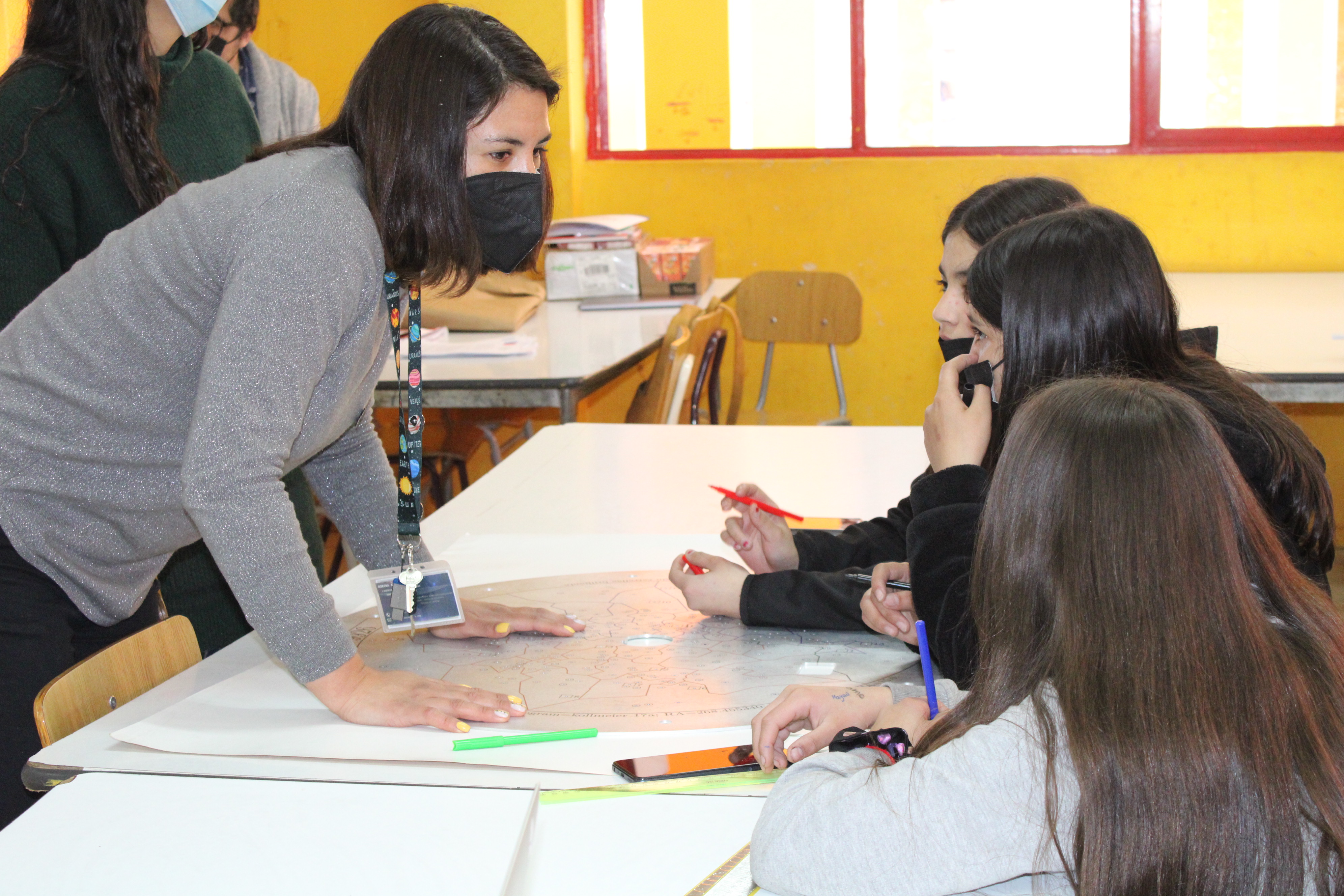 Estudiantes del Programa 4 a 7 de San Fernando recibieron taller de astronomía