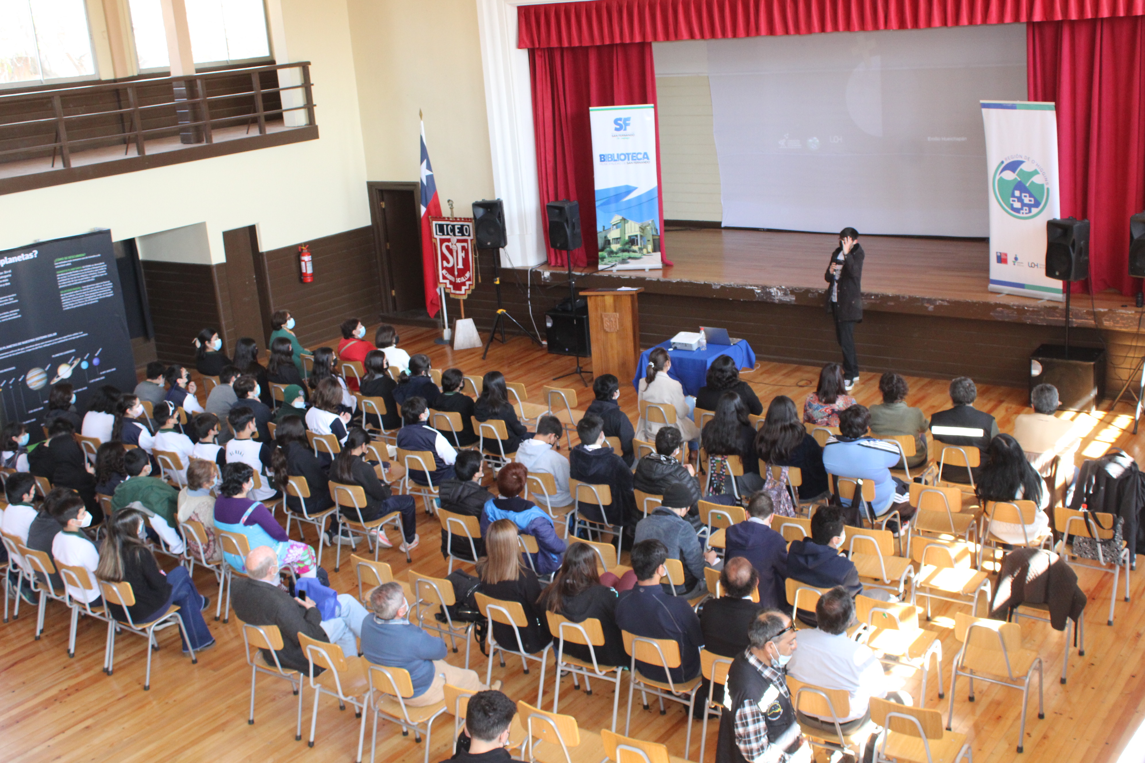 Comenzó la muestra astronómica itinerante en San Fernando