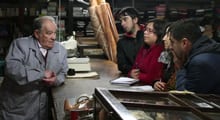 Docentes recorrieron Río Bueno para investigar en nuevo taller de Ciencias Sociales