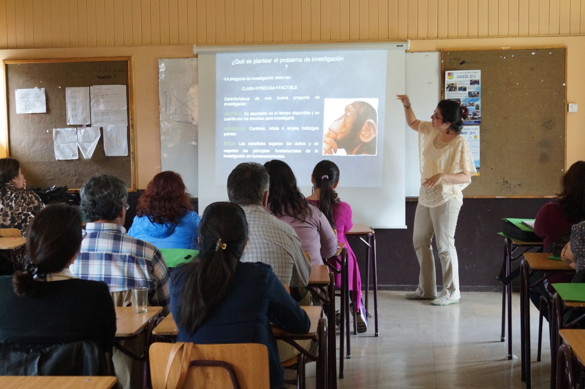 40 Profesores de la región se Capacitaron en Método Científico