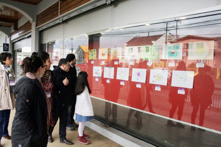 Niños y niñas podrán dibujar el mundo microscópico en concurso científico