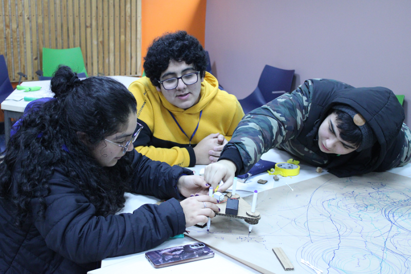 Escuela de Invierno de proyecto Acción STEM e Instituto de Informática UACh finalizará con Feria Tecnológica  👩🏻‍💻