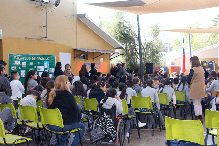 Escuela de Huechuraba obtuvo certificación ambiental de excelencia