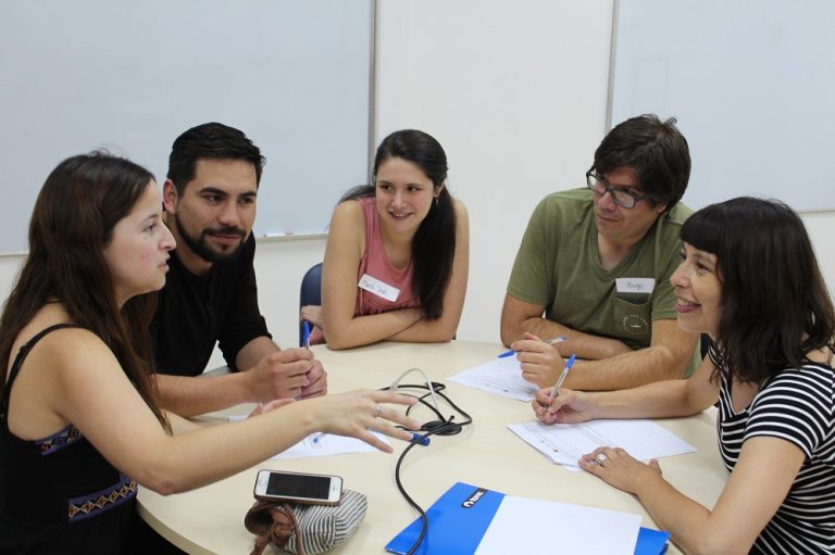Explora RM Sur Oriente realiza desayuno y taller de cierre de año con docentes