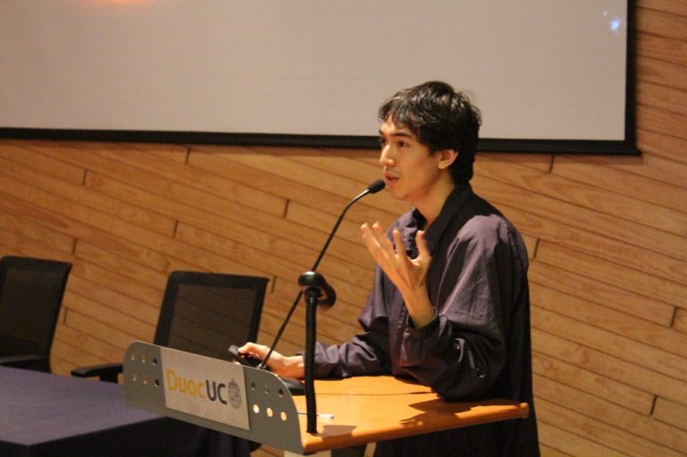 Colegio Alicante del Sol de Puente Alto participa en charlas “Astrónomos Embajadores”