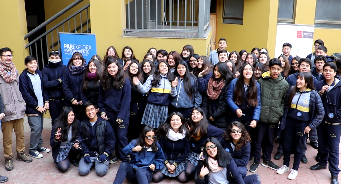 En Colegio de Macul inicia “1000 Científicos 1000 Aulas”