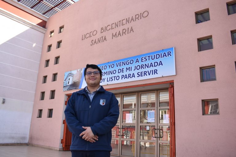 Profesor Diego Valenzuela: “El experimento de Eratóstenes es una forma de poder aplicar trigonometría en la vida real”