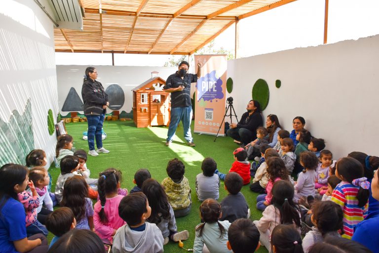 PÁRVULOS PARTICIPARON DE OBSERVACIÓN SOLAR Y DE “EL ALMACEN DE LOS COLORES”