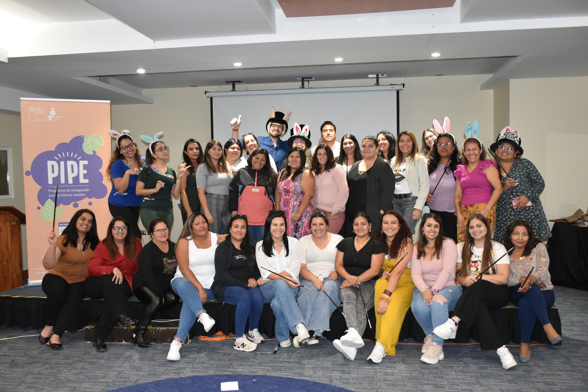 Educadoras de párvulo de Tarapacá se capacitaron para enseñar ciencia y tecnología en el aula