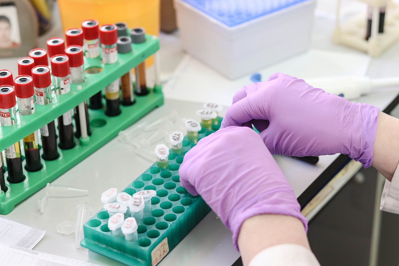 La importancia de la investigación científica en la carrera por la vacuna contra el COVID-19